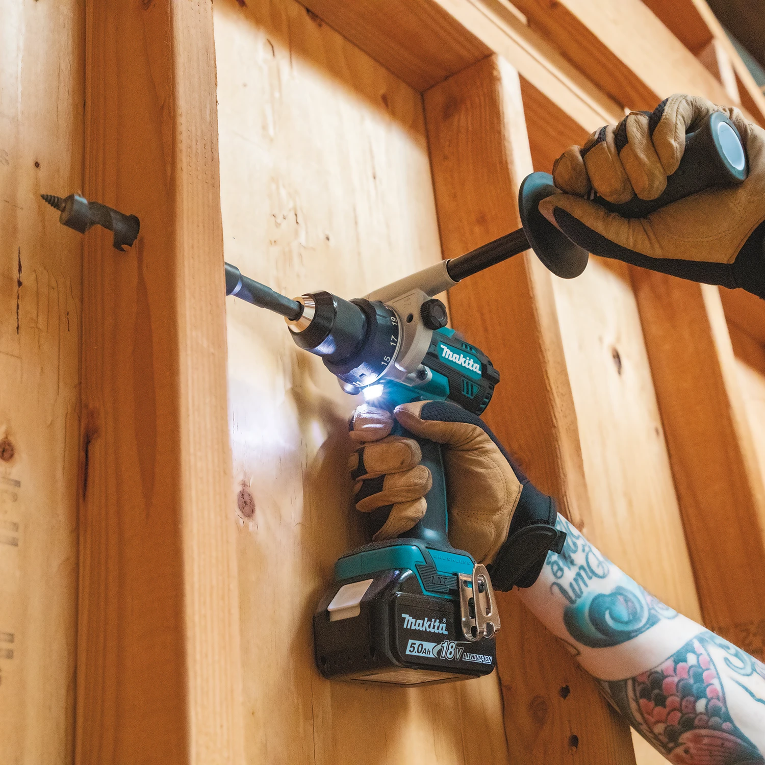 Makita XT289PT 18V LXT Lithium-Ion Brushless Cordless 2-Tool Combo Kit 7 Makita XT289PT 18V LXT Lithium-Ion Brushless Cordless 2-Tool Combo Kit - Image 5