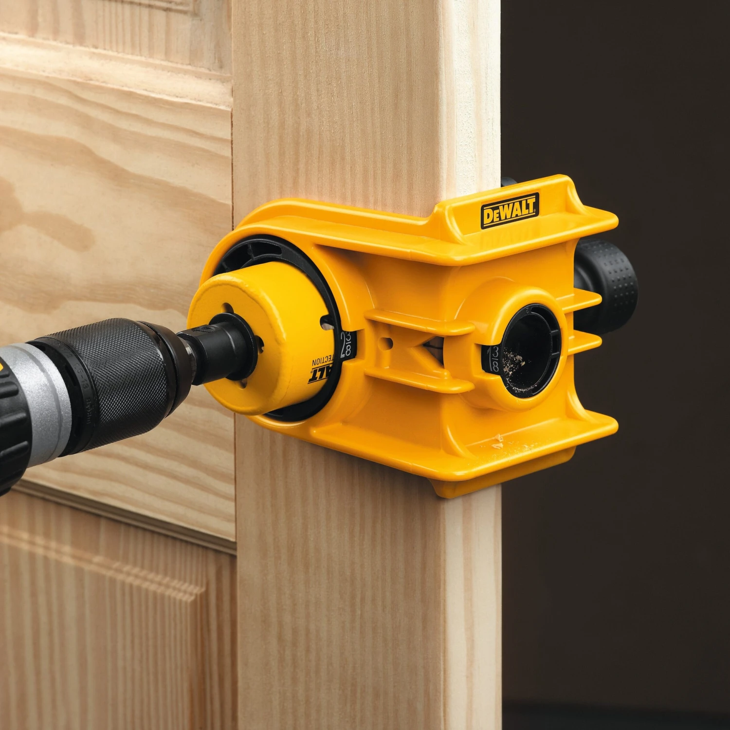 DeWalt D180004 Door Lock Installation Kit 7 DeWalt D180004 Door Lock Installation Kit - Image 5