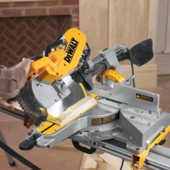 Dewalt DWS779 12" Double-Bevel Sliding Compound Miter Saw -Power Pro Shop image 51279e11 f220 486a 9786 60dd87b6a8be