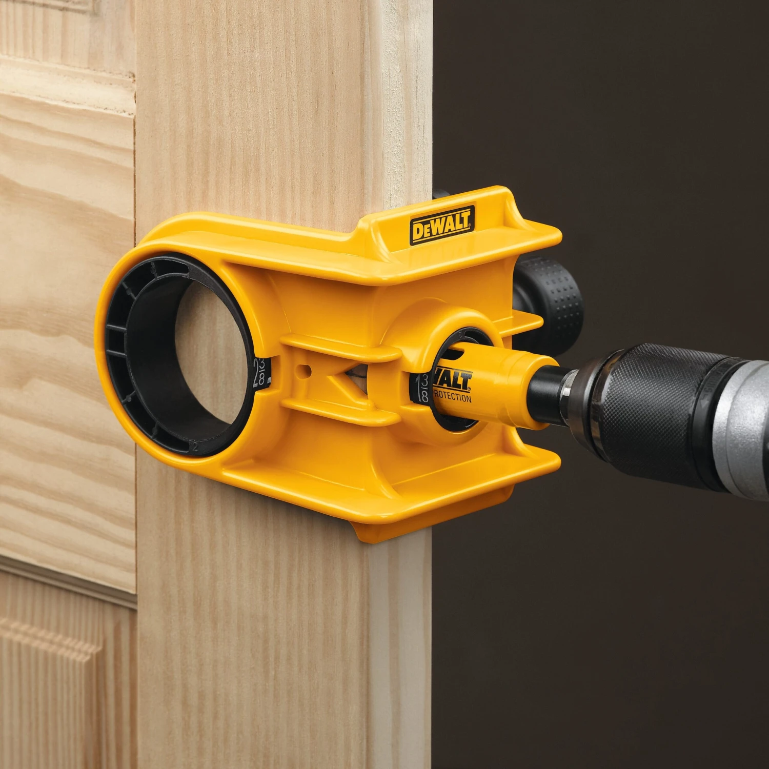 DeWalt D180004 Door Lock Installation Kit 6 DeWalt D180004 Door Lock Installation Kit - Image 4
