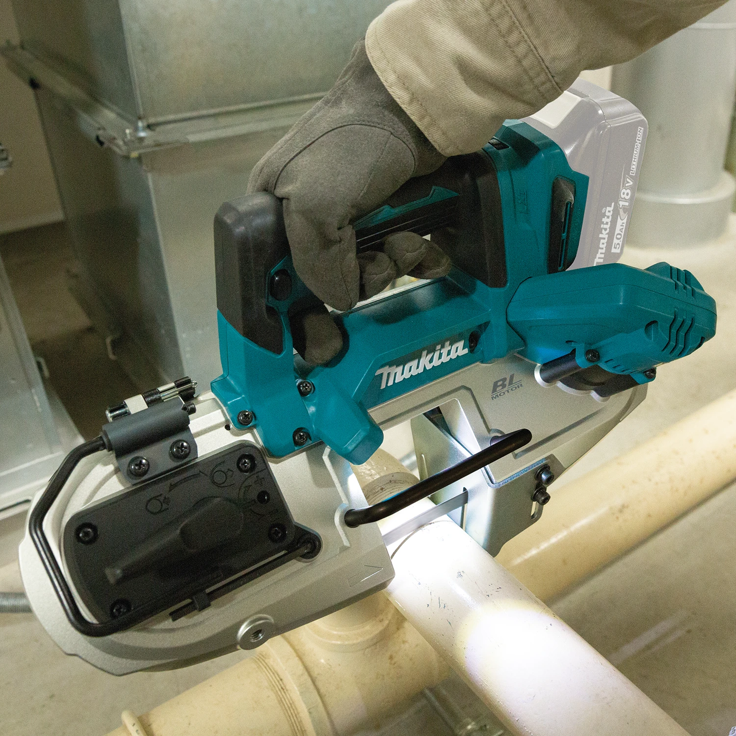Makita XBP04Z LXT 18 Volt Compact Brushless Band Saw (Tool Only) 4 Makita XBP04Z LXT 18 Volt Compact Brushless Band Saw (Tool Only) - Image 2