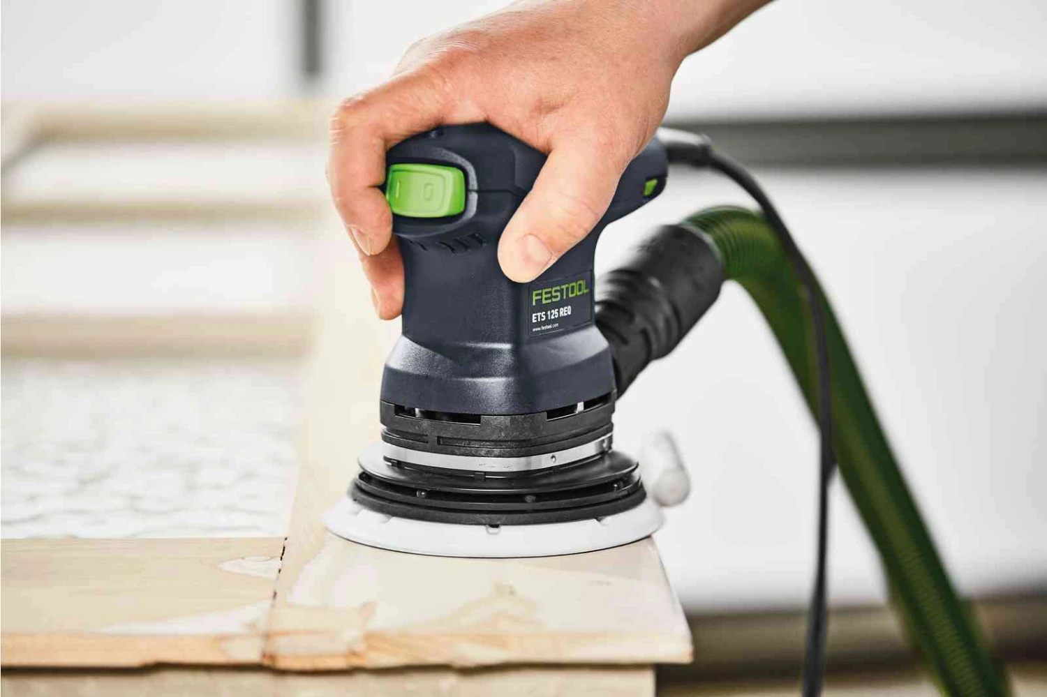 Festool 576070 ETS 125 REQ-Plus Random Orbital Sander 6 Festool 576070 ETS 125 REQ-Plus Random Orbital Sander - Image 4