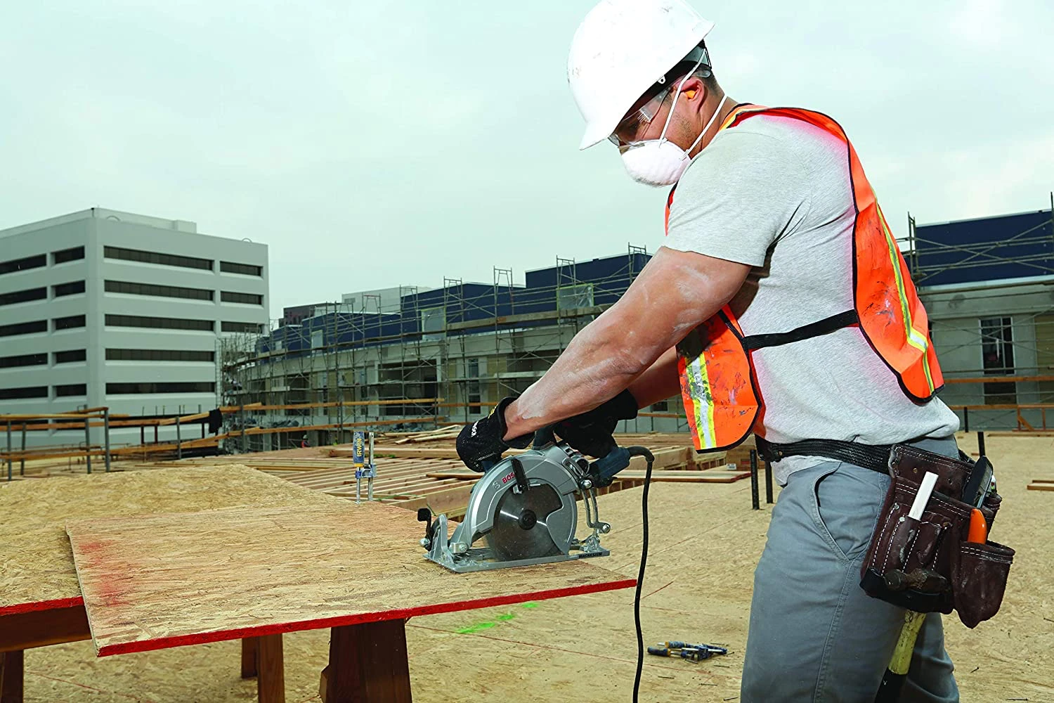 Bosch CSW41 Circular Saw 5 Bosch CSW41 Circular Saw - Image 3